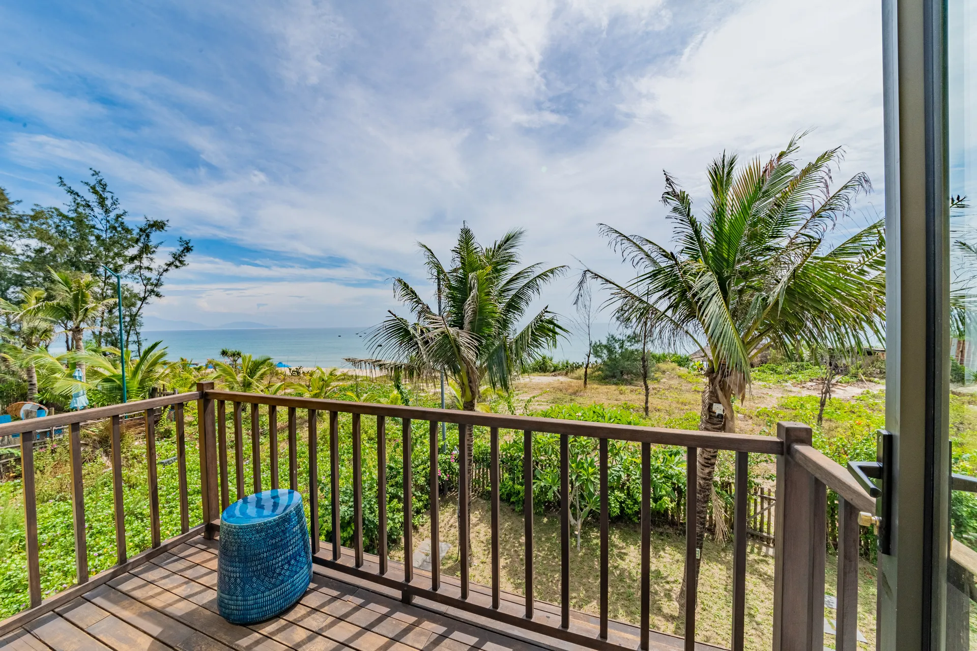 May Villa pool — An Bàng Beach
